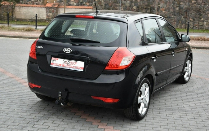 Kia Ceed cena 19900 przebieg: 199000, rok produkcji 2011 z Jordanów małe 211